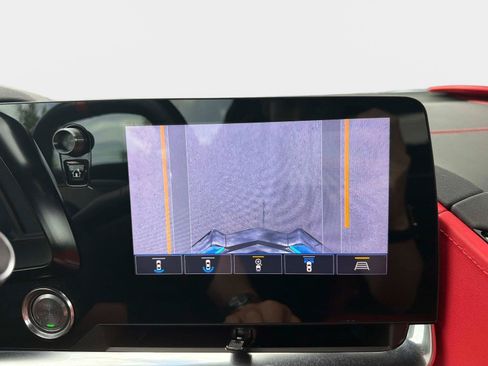 Used 2020 Chevrolet Corvette Stingray Preferred Cpe w/ 2LT Preferred Equipment Group RWD image 20