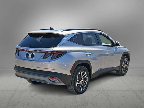Certified 2025 Hyundai Tucson Limited image 8