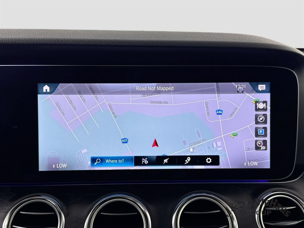Used 2023 Mercedes-Benz E 350 4MATIC Sedan image 19