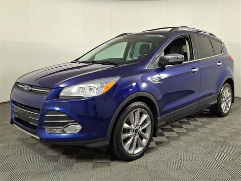Used 2016 Ford Escape SE w/ SE Chrome Package image 6