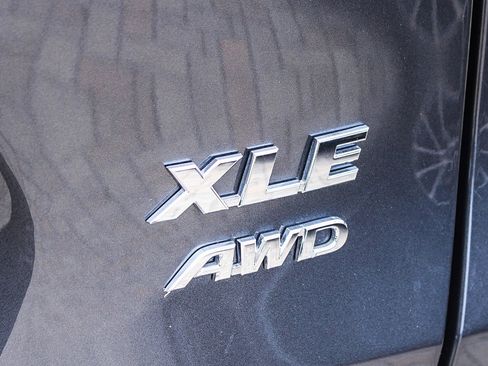 Used 2025 Toyota RAV4 XLE w/ Convenience Package AWD/4WD image 17