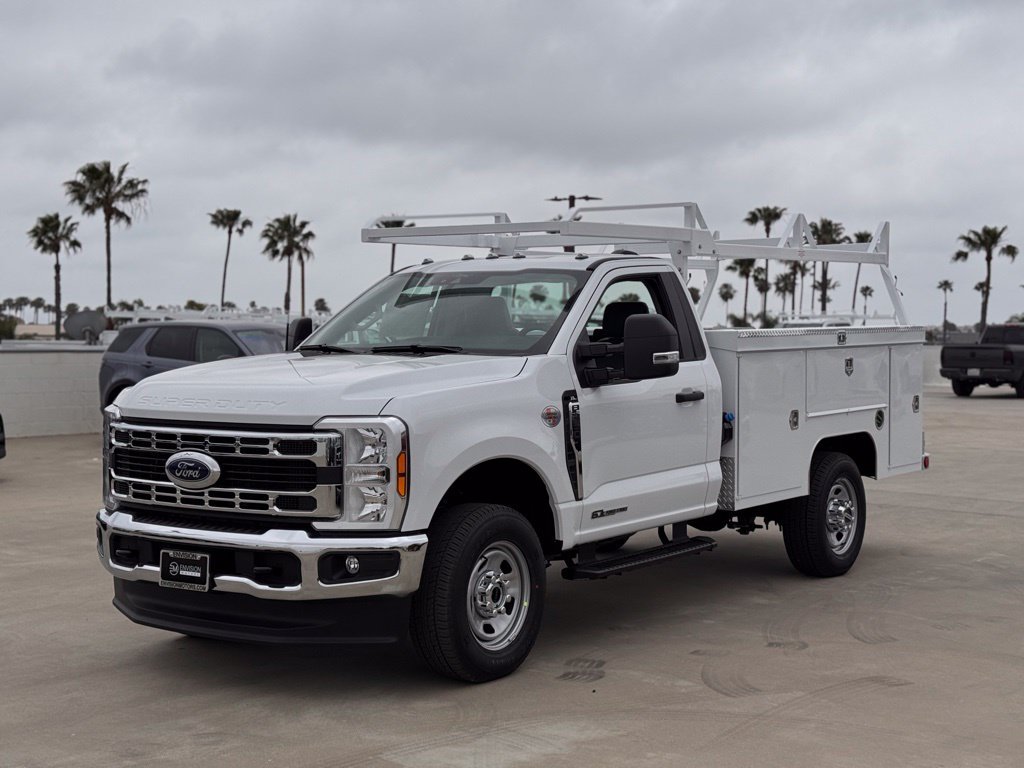 New 2025 Ford F350 XL w/ XL Chrome Package AWD/4WD image 8