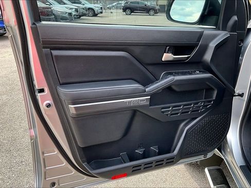 Used 2024 Toyota Tacoma TRD Sport image 24