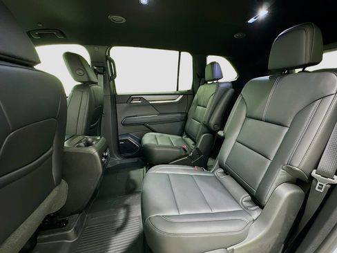 New 2026 GMC Acadia Elevation w/ Black Edition FWD image 27