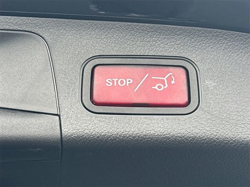 Certified 2026 Mercedes-Benz GLA 250 4MATIC image 21