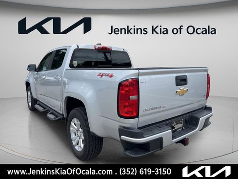 Used 2020 Chevrolet Colorado LT w/ LPO, Premium Interior Package AWD/4WD image 5