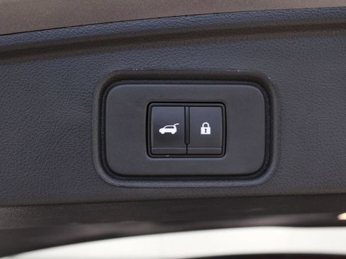 Used 2025 Nissan Pathfinder Platinum w/ Cargo Package FWD image 41