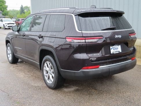 Used 2022 Jeep Grand Cherokee L Limited image 9