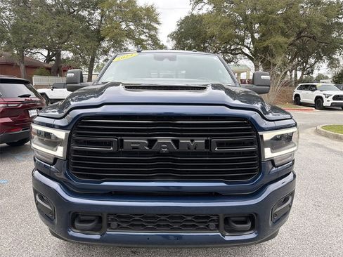 Used 2024 RAM 2500 Laramie w/ Night Edition image 10