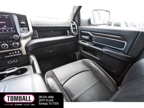 Used 2022 RAM 2500 Laramie AWD/4WD image 11