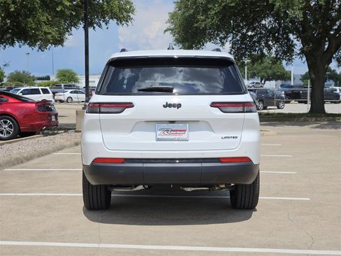New 2025 Jeep Grand Cherokee L Limited w/ Black Appearance Package RWD image 5