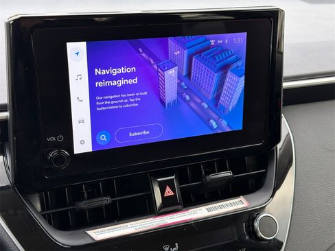 Used 2023 Toyota Corolla LE image 22