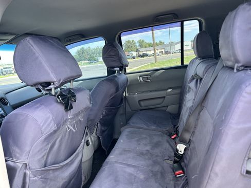 Used 2014 Honda Pilot EX image 10