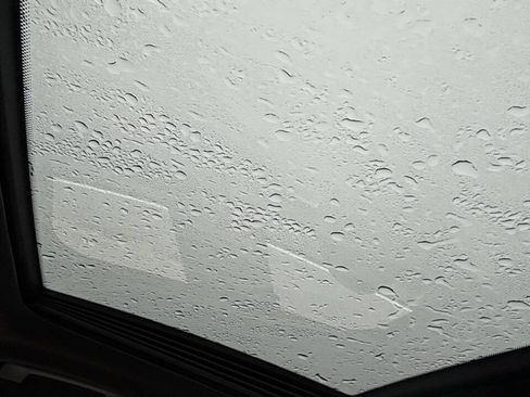 Used 2017 BMW 530i xDrive image 13