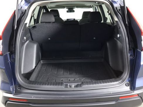 Used 2025 Honda CR-V EX image 16