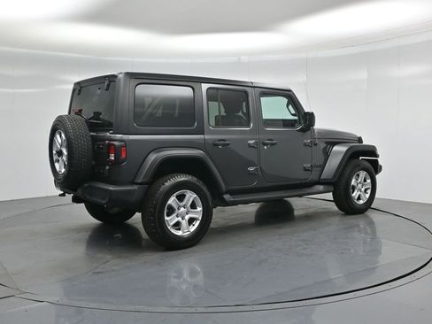 Used 2022 Jeep Wrangler Unlimited Sport image 25