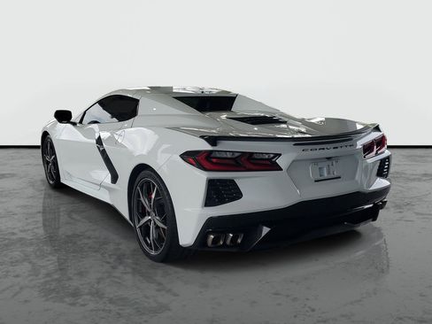 Used 2023 Chevrolet Corvette Stingray Preferred Conv w/ Z51 Performance Package RWD image 3