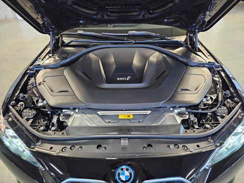 Certified 2024 BMW i4 eDrive40 w/ Convenience Package RWD image 9