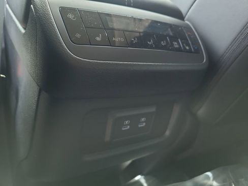 New 2026 Nissan Pathfinder SL image 10