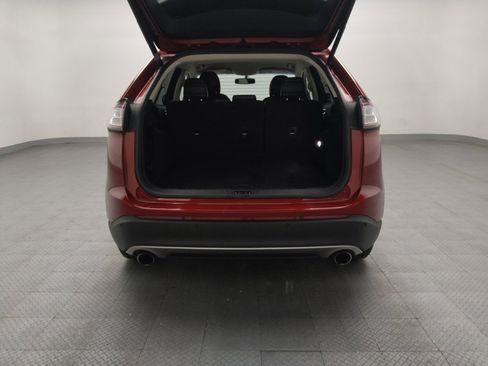 Used 2018 Ford Edge Titanium w/ Technology Package FWD image 29