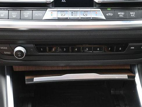 Used 2019 BMW 330i xDrive Sedan w/ M Sport Package AWD/4WD image 26