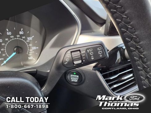 Used 2022 Ford Escape SE w/ Cold Weather Package image 19