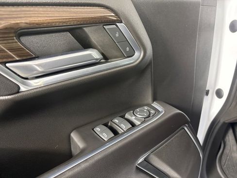 Used 2023 Chevrolet Silverado 1500 LT image 13