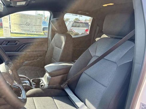 New 2026 Chevrolet Colorado W/T w/ WT Custom Package image 10