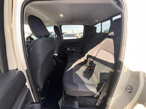 Used 2025 Ford Ranger XLT w/ Equipment Group 301A High AWD/4WD image 28