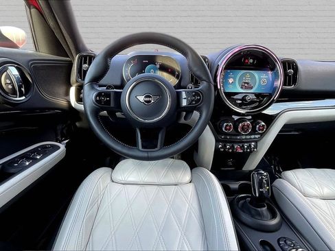 Used 2024 MINI Cooper Countryman S AWD/4WD image 8