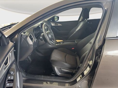 Used 2017 MAZDA MAZDA3 Sport image 8