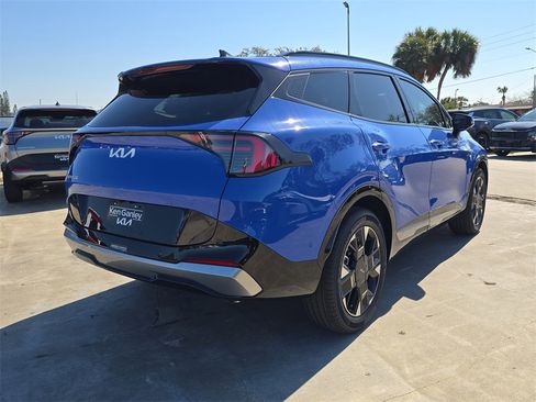 New 2026 Kia Sportage SX image 8