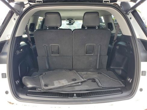 Used 2021 Jeep Grand Cherokee L Limited image 13