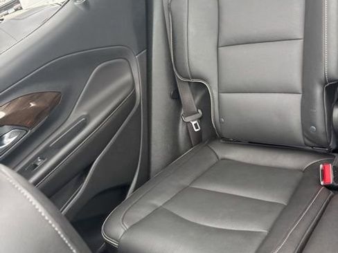 Used 2019 GMC Terrain Denali w/ Comfort Package image 24