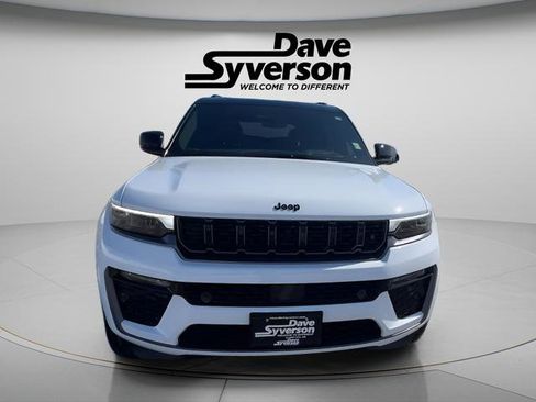 New 2026 Jeep Grand Cherokee L Summit w/ Obsidian Package image 8