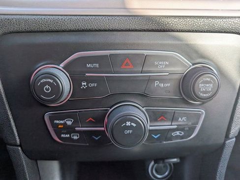Used 2023 Dodge Charger SXT image 14