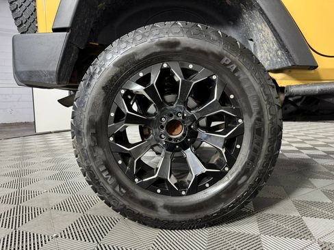 Used 2014 Jeep Wrangler Unlimited Sport w/ Quick Order Package 24S AWD/4WD image 39