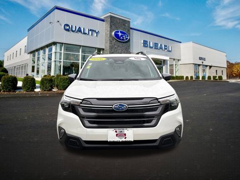 Certified 2026 Subaru Forester Premium AWD/4WD image 6