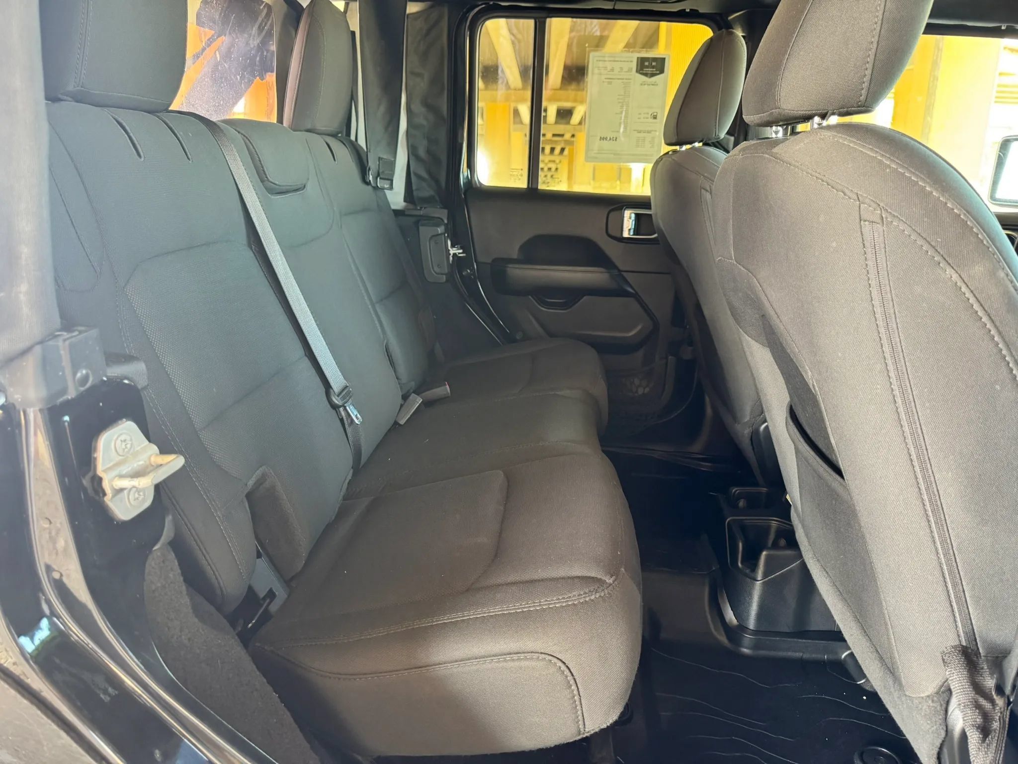 Used 2020 Jeep Wrangler Unlimited Sahara AWD/4WD image 22