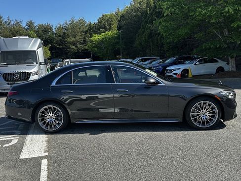 New 2026 Mercedes-Benz S 580 4MATIC Sedan image 9