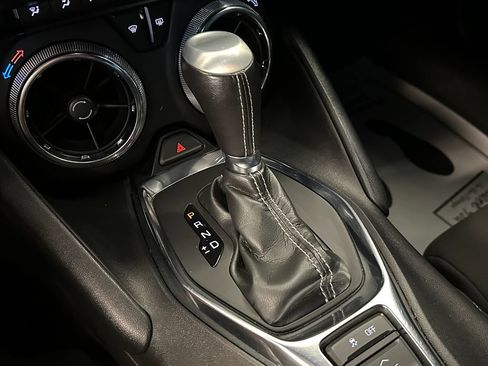 Used 2022 Chevrolet Camaro LT RWD image 16