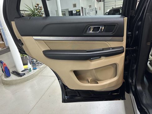 Used 2016 Ford Explorer 4WD image 12