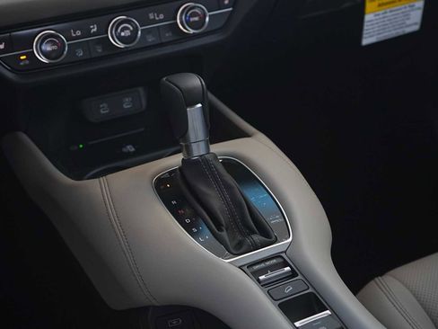 New 2026 Honda HR-V EX-L image 17