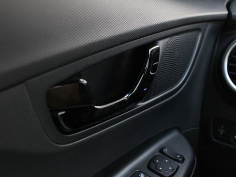 Used 2021 Hyundai Kona Night w/ Cargo Package image 7