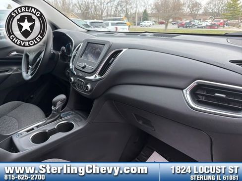 Used 2024 Chevrolet Equinox LT AWD/4WD image 11