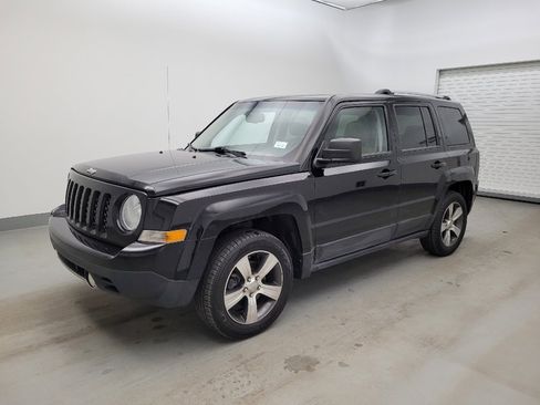 Used 2016 Jeep Patriot High Altitude image 2