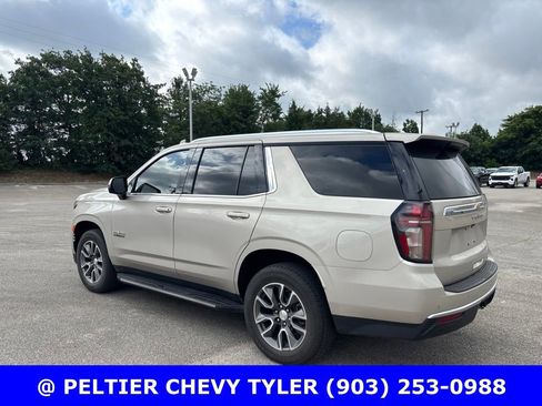 Used 2023 Chevrolet Tahoe LT w/ LT Signature Plus Package RWD image 5