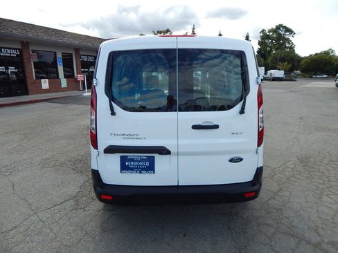 Used 2019 Ford Transit Connect XLT image 6