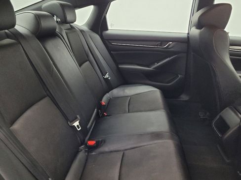 Used 2019 Honda Accord Sport image 19
