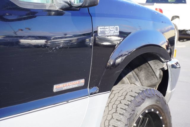 Used 2004 Ford F350 Lariat AWD/4WD image 16